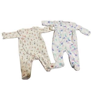 Carter’s baby girl snap footie pajamas 3 months